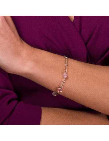 Bracelet Trilliant au quartz rose sur le modèle