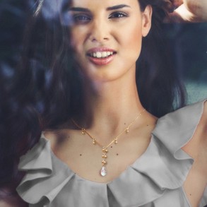 Triumph Necklace Aurora Borealis Gold 2