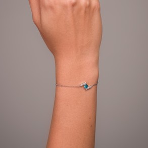 copy of Bracelet en argent CHATON avec cristal bleu claire | SPARK 2