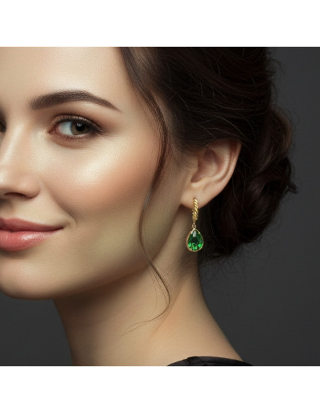 ILLUSION earrings in gold-plated stainless steel with green crystals | SPARK