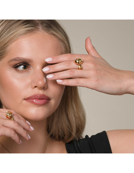 Pierścionek COMTESSE ze stali nierdzewnej platerowanej złotem, ozdobiony kryształami | SPARK