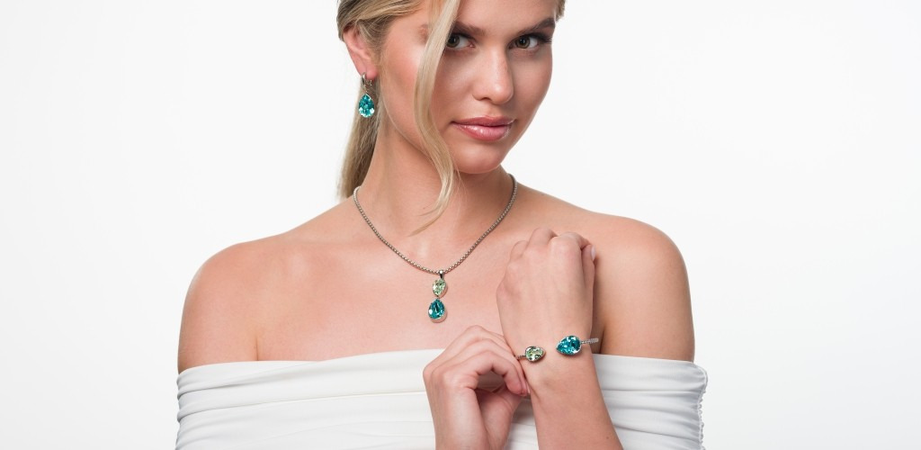 Bangle bracelets: Where elegance meets modern sparkle